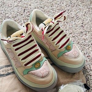 Gucci Cream and Red Sneakers Vintage Style